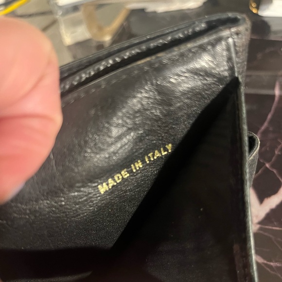 $950 CHANEL Black Caviar-Leather Wallet - Picture 5 of 14